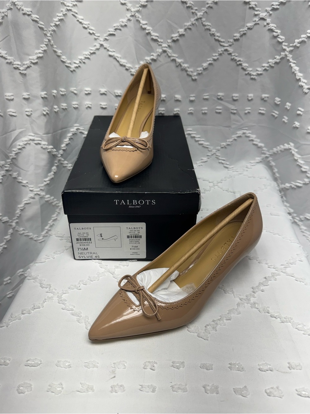 Talbots Sylvie Patent Leather Kitten Heel Pumps with Bow Detail Size 7.5